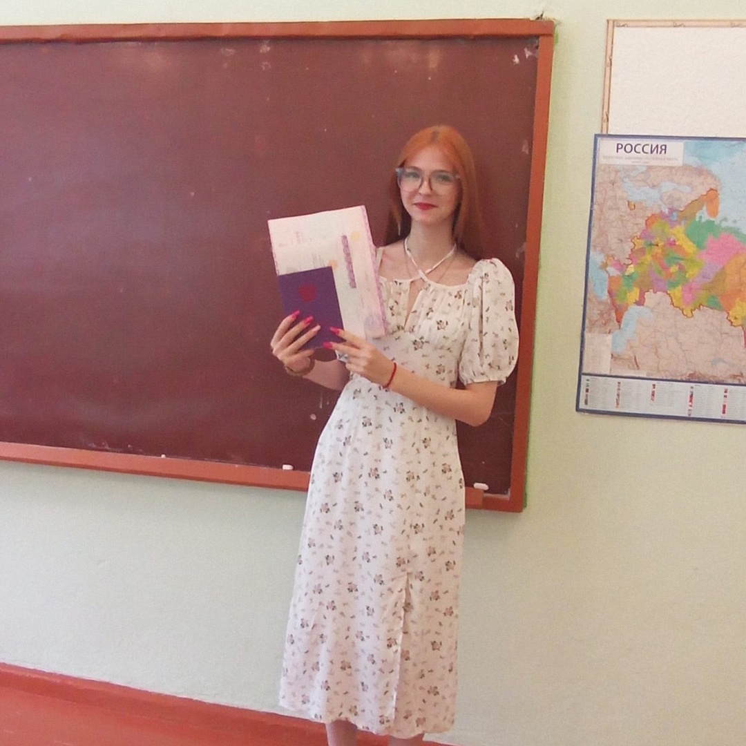 ВРУЧЕНИЕ АТТЕСТАТОВ.